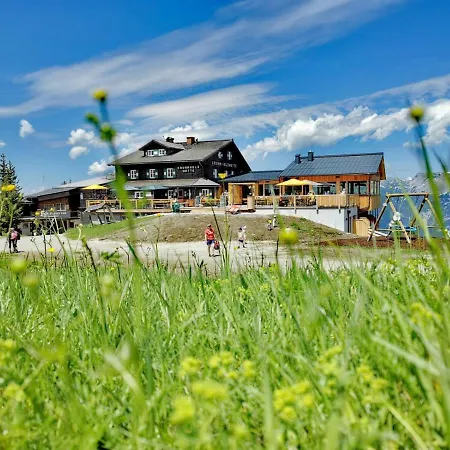 Krummholzhuette Πανσιόν