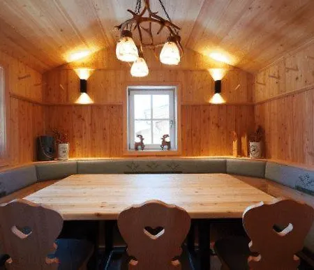 Krummholzhütte *