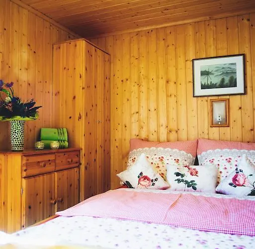 بيت ضيافة Krummholzhutte هاوس إم إنيستال