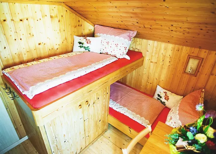 Vendégház Krummholzhuette Haus im Ennstal